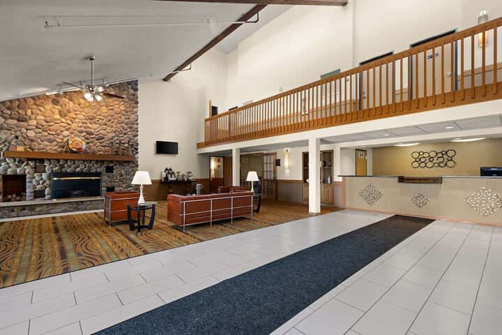 Hotel Interior 2 of 33